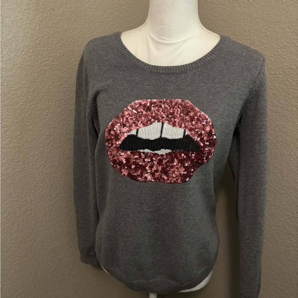 Gray Sweater with Pink Sequin Lips Design